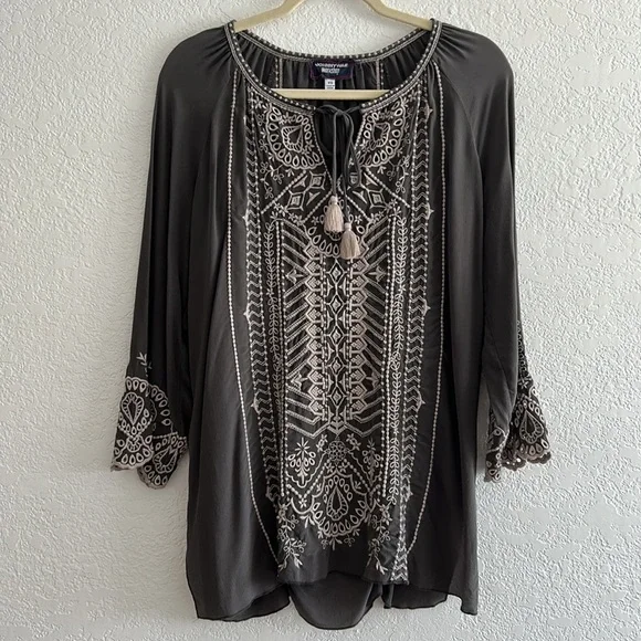 Johnny Was Gray Embroidered Tunic - Picture 3 of 8